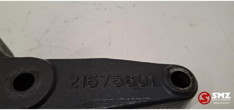 Рамка/ Шасија за Камион Renault Occ bladveerbeugel vooras rechts Renault: слика 6 Рамка/ Шасија за Камион Renault Occ bladveerbeugel vooras rechts Renault: слика 6