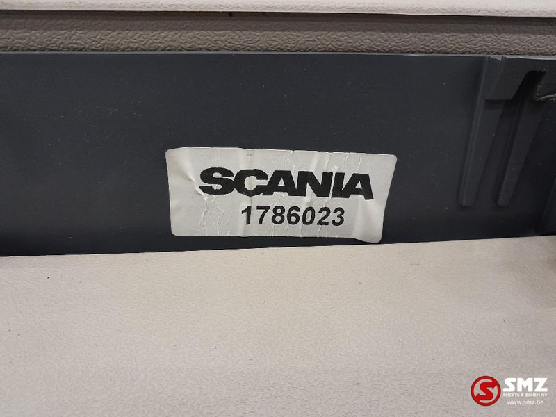 Scania Occ cabine opbergruimte Scania - Кабина и ентериер за Камион: слика 5 Scania Occ cabine opbergruimte Scania - Кабина и ентериер за Камион: слика 5