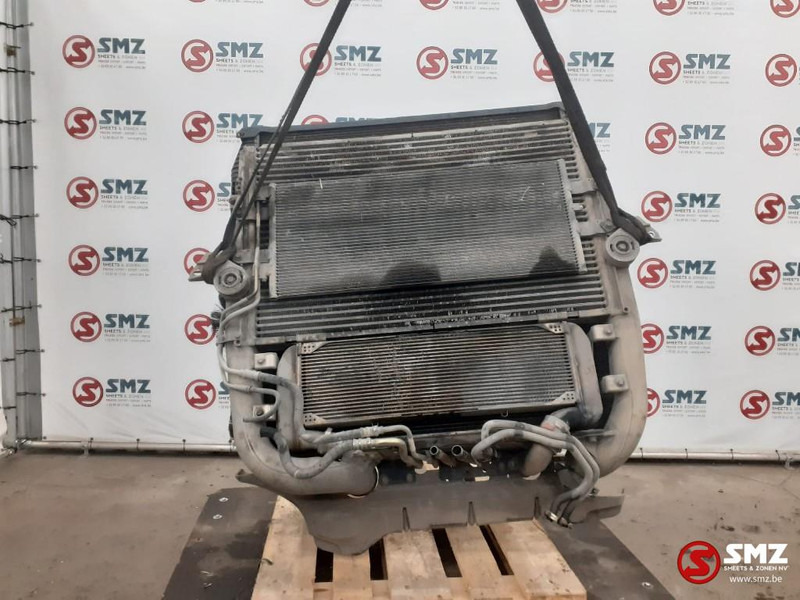 Scania Occ radiator + intercooler + EGR cooler + condenso - Радијатор за Камион: слика 2 Scania Occ radiator + intercooler + EGR cooler + condenso - Радијатор за Камион: слика 2
