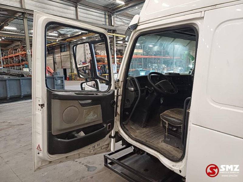 Volvo Occ Cabine Volvo FH2 Globetrotter L2H2 - Кабина и ентериер за Камион: слика 3 Volvo Occ Cabine Volvo FH2 Globetrotter L2H2 - Кабина и ентериер за Камион: слика 3