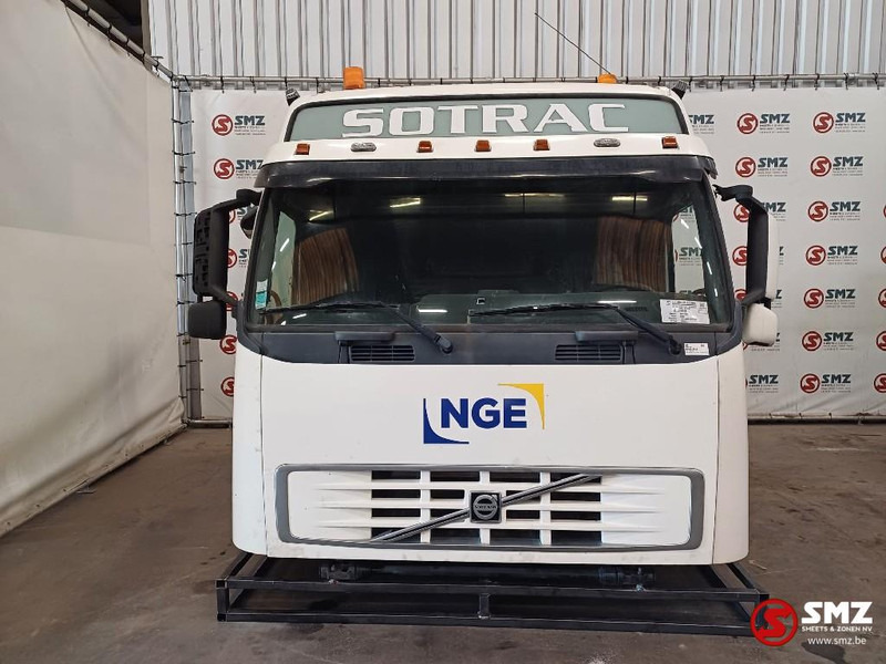 Volvo Occ Cabine Volvo FH2 Globetrotter L2H2 - Кабина и ентериер за Камион: слика 1 Volvo Occ Cabine Volvo FH2 Globetrotter L2H2 - Кабина и ентериер за Камион: слика 1