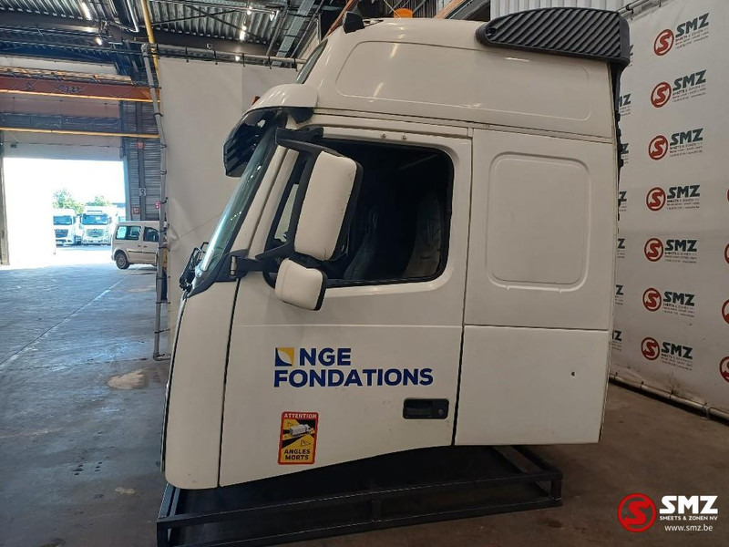 Volvo Occ Cabine Volvo FH2 Globetrotter L2H2 - Кабина и ентериер за Камион: слика 5 Volvo Occ Cabine Volvo FH2 Globetrotter L2H2 - Кабина и ентериер за Камион: слика 5
