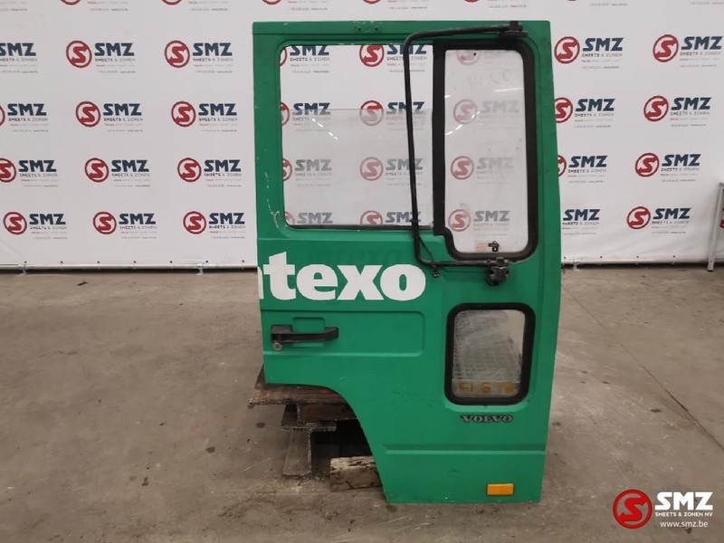 Volvo Occ Deur rechts Volvo FL6 - Врата и делови за Камион: слика 1 Volvo Occ Deur rechts Volvo FL6 - Врата и делови за Камион: слика 1