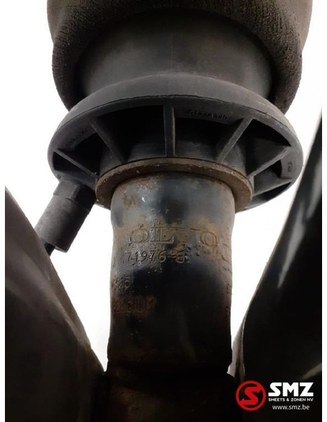 Volvo Occ cabineschokdemper + bevestiging links Volvo - Амортизер за Камион: слика 5 Volvo Occ cabineschokdemper + bevestiging links Volvo - Амортизер за Камион: слика 5