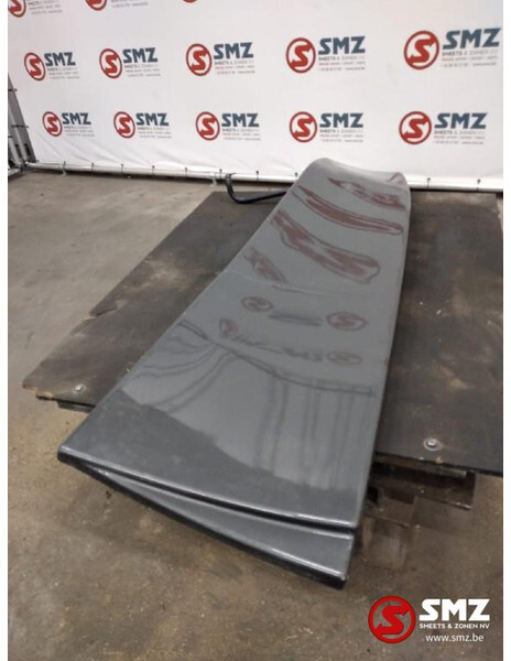 Volvo Occ cabinespoiler links Volvo FH 2371073 - Аеродинамика/ Спојлер за Камион: слика 1 Volvo Occ cabinespoiler links Volvo FH 2371073 - Аеродинамика/ Спојлер за Камион: слика 1