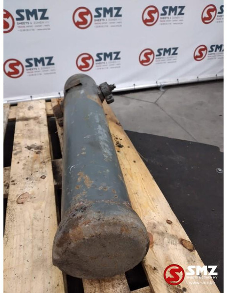 Volvo Occ hydraulische zuiger 92 cm 4x uitschuifbaar - Хидраулика за Камион: слика 3 Volvo Occ hydraulische zuiger 92 cm 4x uitschuifbaar - Хидраулика за Камион: слика 3