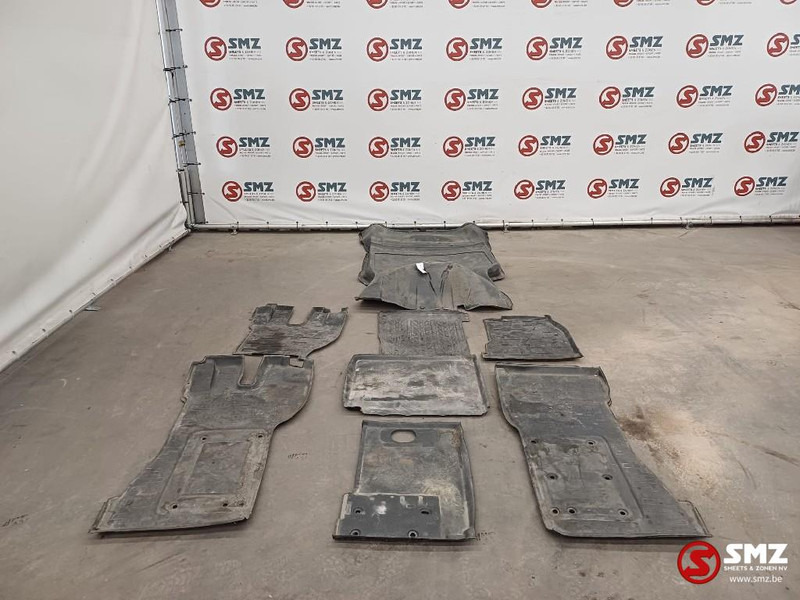 Volvo Occ mattenset Volvo - Кабина и ентериер за Камион: слика 1 Volvo Occ mattenset Volvo - Кабина и ентериер за Камион: слика 1