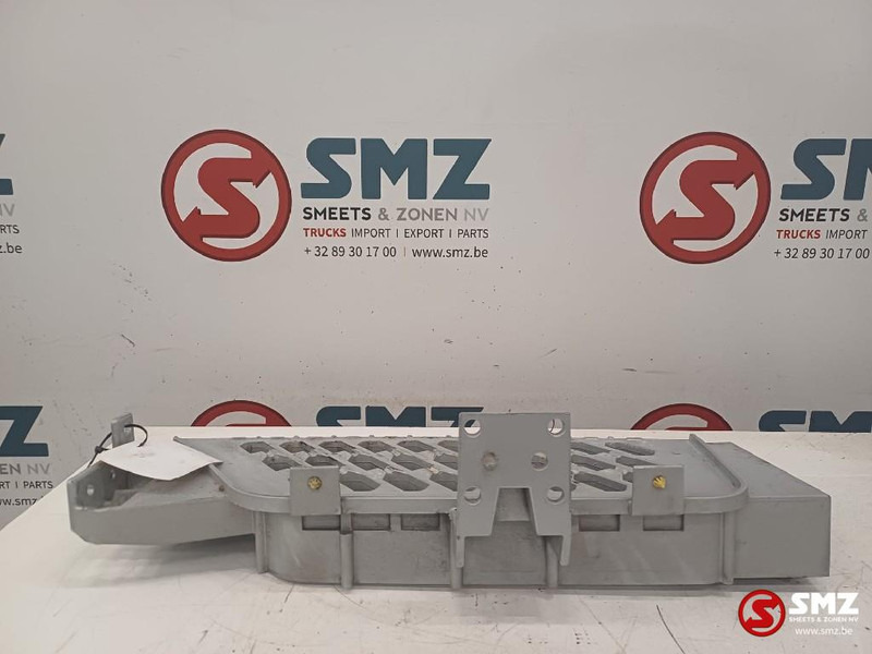 Volvo Occ opstaptrede links Volvo - Кабина и ентериер за Камион: слика 3 Volvo Occ opstaptrede links Volvo - Кабина и ентериер за Камион: слика 3