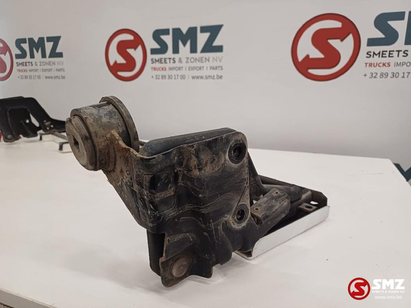 Volvo Occ voorgrille + scharnieren Volvo - Решетка за Камион: слика 4 Volvo Occ voorgrille + scharnieren Volvo - Решетка за Камион: слика 4