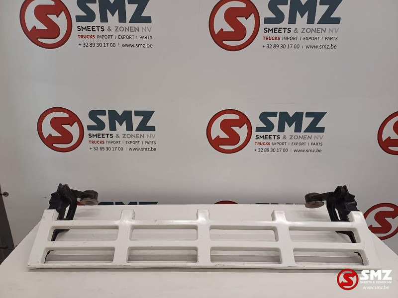 Volvo Occ voorgrille + scharnieren Volvo - Решетка за Камион: слика 1 Volvo Occ voorgrille + scharnieren Volvo - Решетка за Камион: слика 1