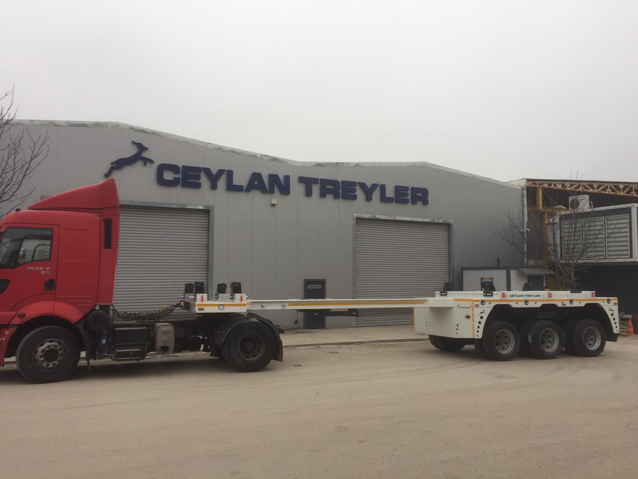 Нов Полуприколка платформа CEYLAN 3 AXLES FLATBED&PLATFORM WITH SIDE COVER: слика 9 Нов Полуприколка платформа CEYLAN 3 AXLES FLATBED&PLATFORM WITH SIDE COVER: слика 9