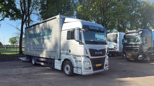 MAN TGX 18.420 - Камион со церада: слика 1 MAN TGX 18.420 - Камион со церада: слика 1