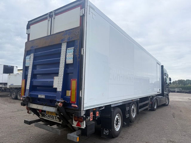 Schmitz Cargobull City stuuras liftas - Полуприколка ладилник: слика 3 Schmitz Cargobull City stuuras liftas - Полуприколка ладилник: слика 3