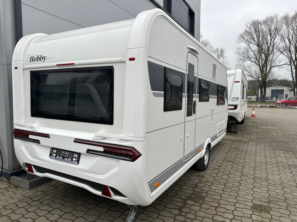 DE LUXE 495 UL 2024 - Камп приколка: слика 3 DE LUXE 495 UL 2024 - Камп приколка: слика 3