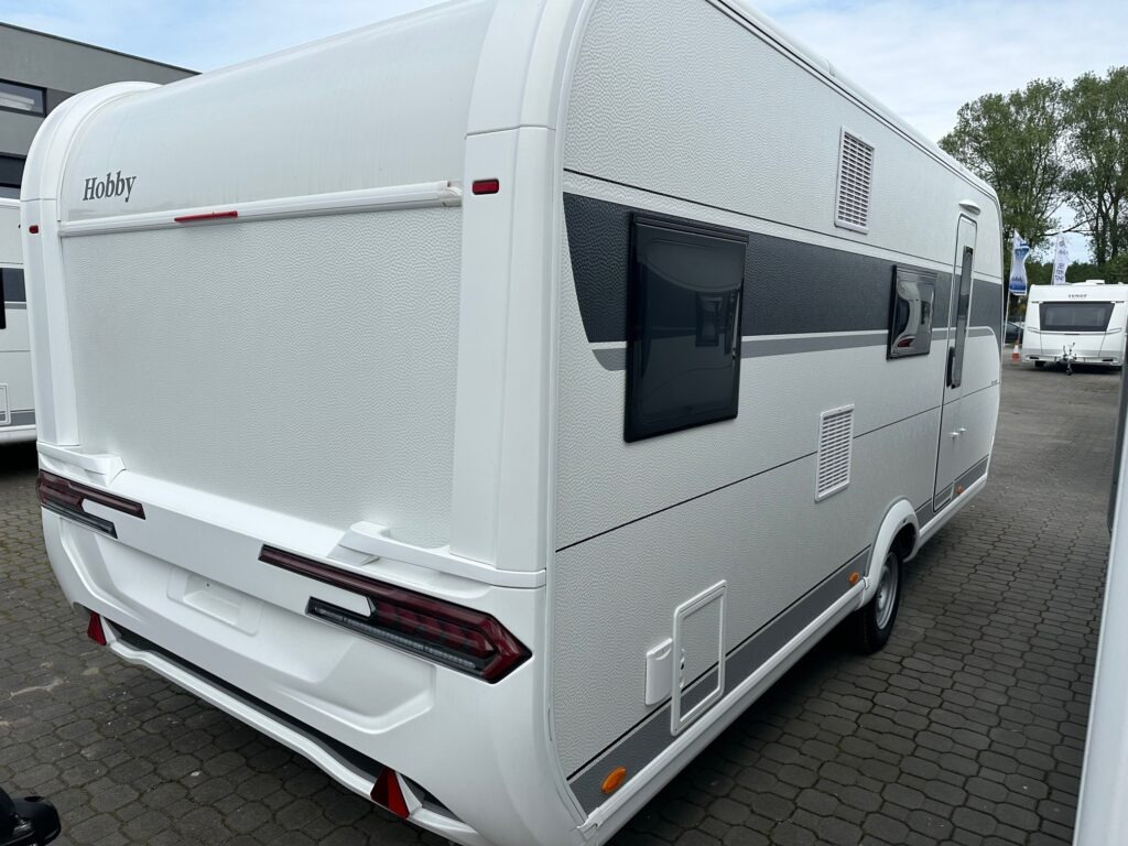 DE LUXE 545 KMF 2024 - Камп приколка: слика 3 DE LUXE 545 KMF 2024 - Камп приколка: слика 3