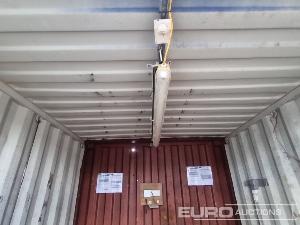 Товарен контејнер 10' x 8' Container & Contents (Cannot Be Reconsigned): слика 14