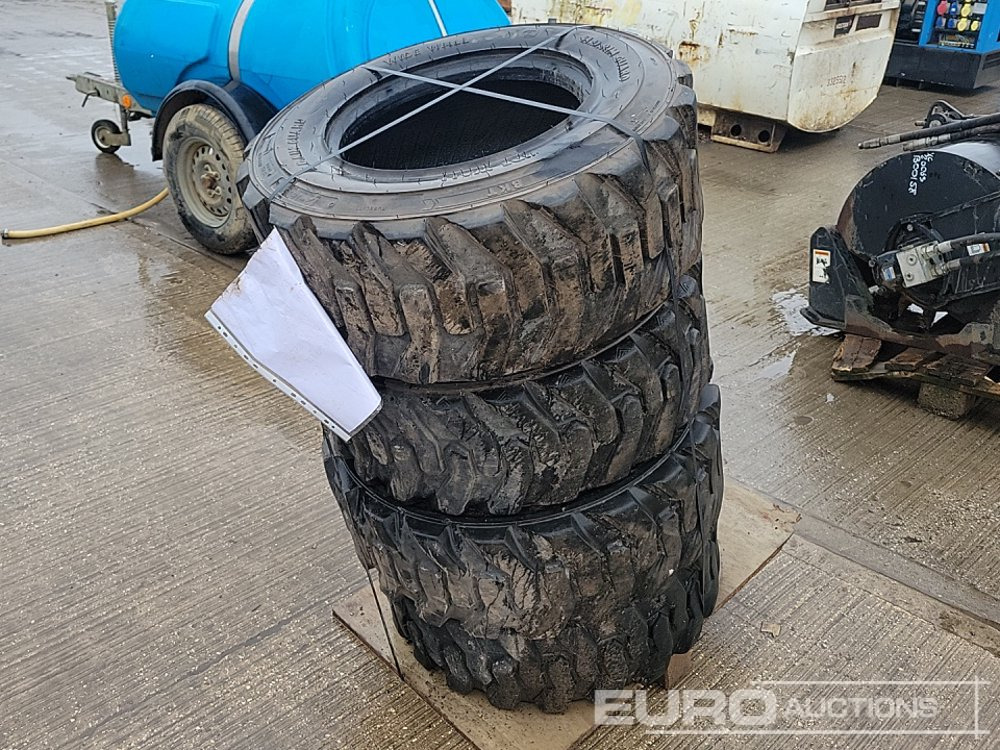 12-16.5 Tyre (4 of) - Гума: слика 1 12-16.5 Tyre (4 of) - Гума: слика 1