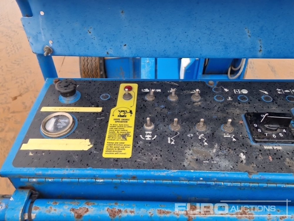 Дигачка платформа 1993 Genie Z45/22: слика 28 Дигачка платформа 1993 Genie Z45/22: слика 28