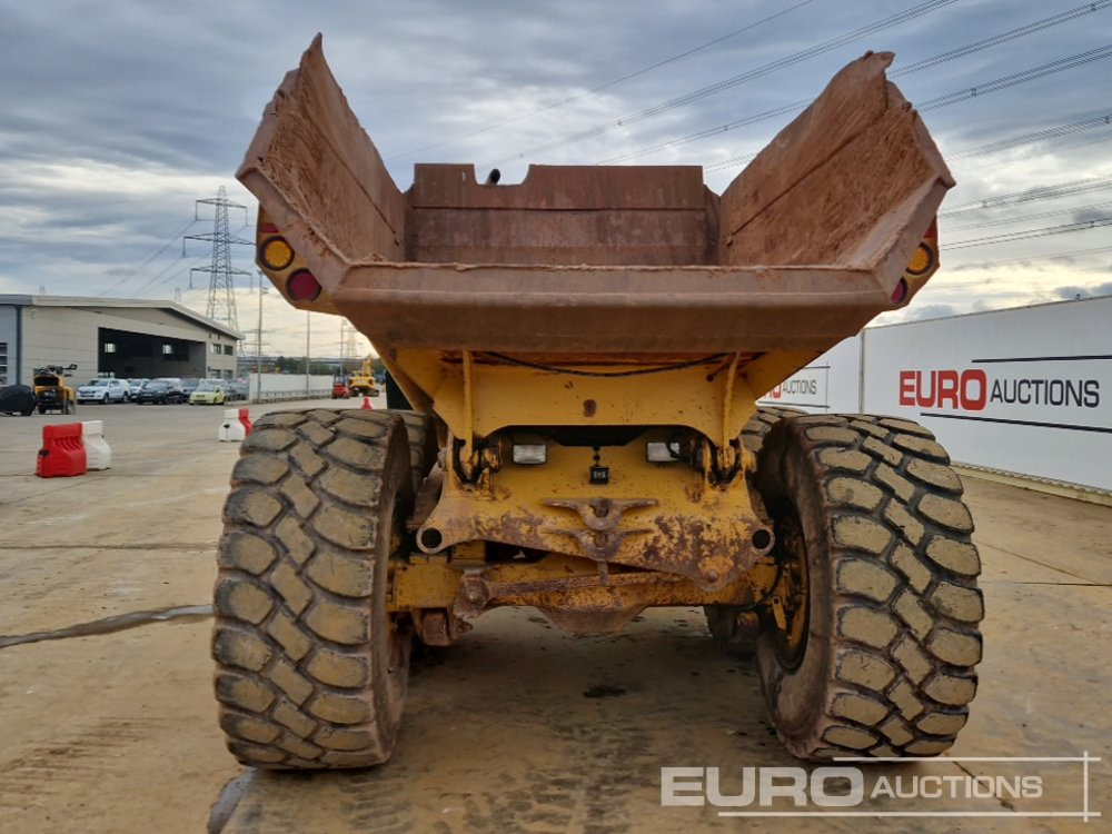 2000 Bell B30C - Зглобен истоварувач: слика 4 2000 Bell B30C - Зглобен истоварувач: слика 4