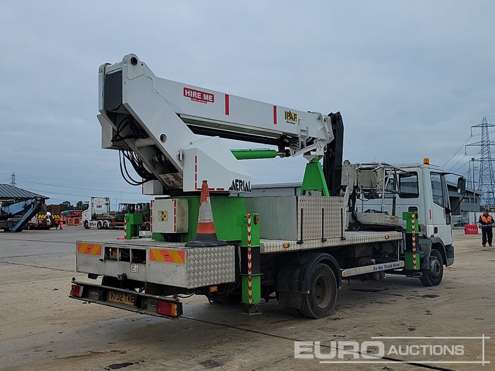 2001 Iveco CRG75E15 - Камион со подигачка кошница: слика 5 2001 Iveco CRG75E15 - Камион со подигачка кошница: слика 5