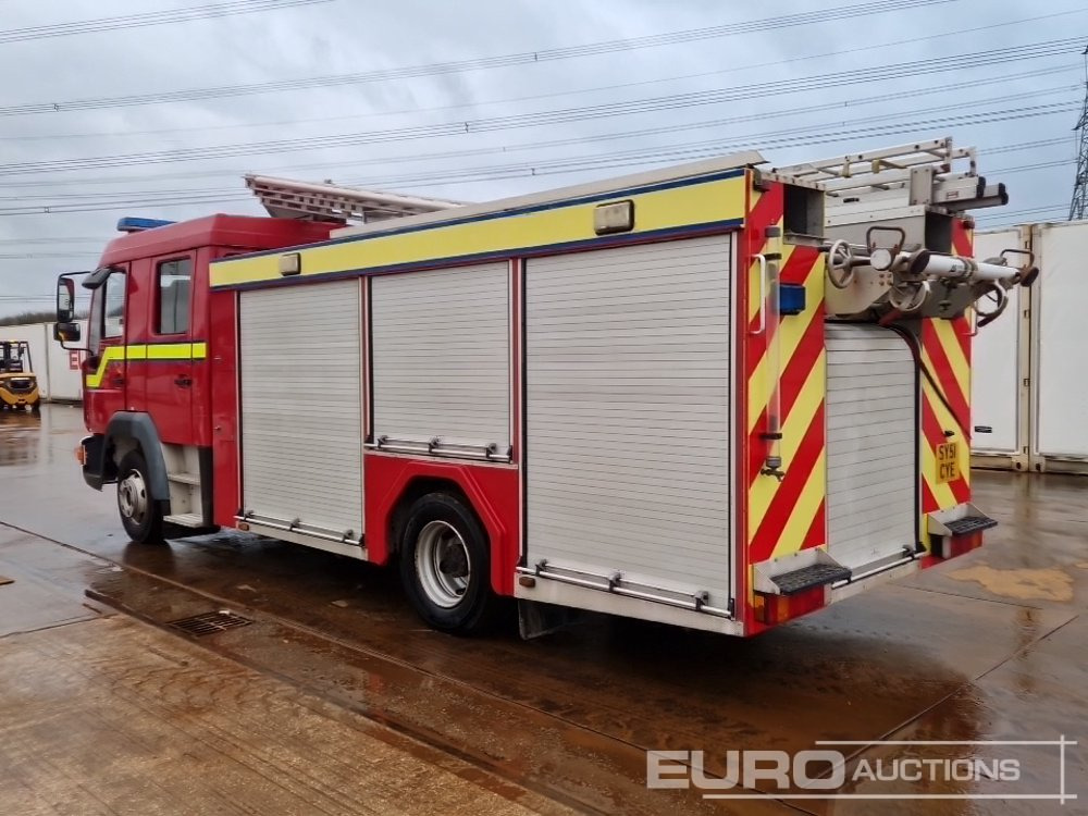 2001 MAN 4x2 Fire Engine, Manual Gearbox - Противпожарен камион: слика 3 2001 MAN 4x2 Fire Engine, Manual Gearbox - Противпожарен камион: слика 3
