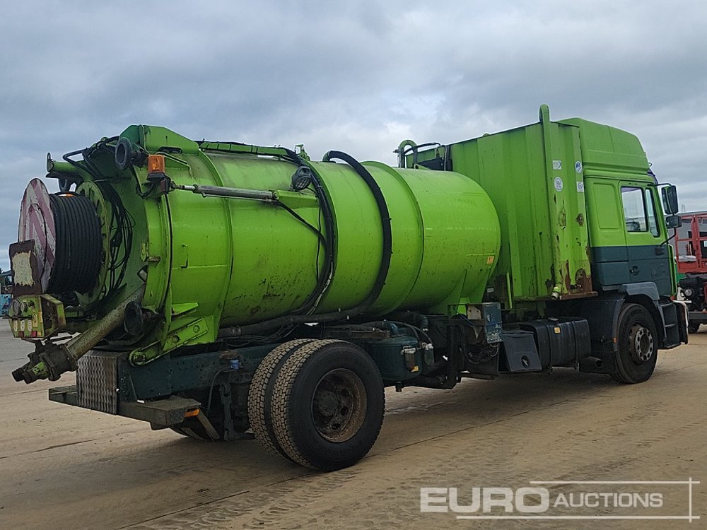 2005 MAN ME18.220 - Камион цистерна: слика 5 2005 MAN ME18.220 - Камион цистерна: слика 5