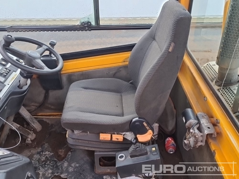 Трактор на терминалот 2006 Terberg YT82: слика 27