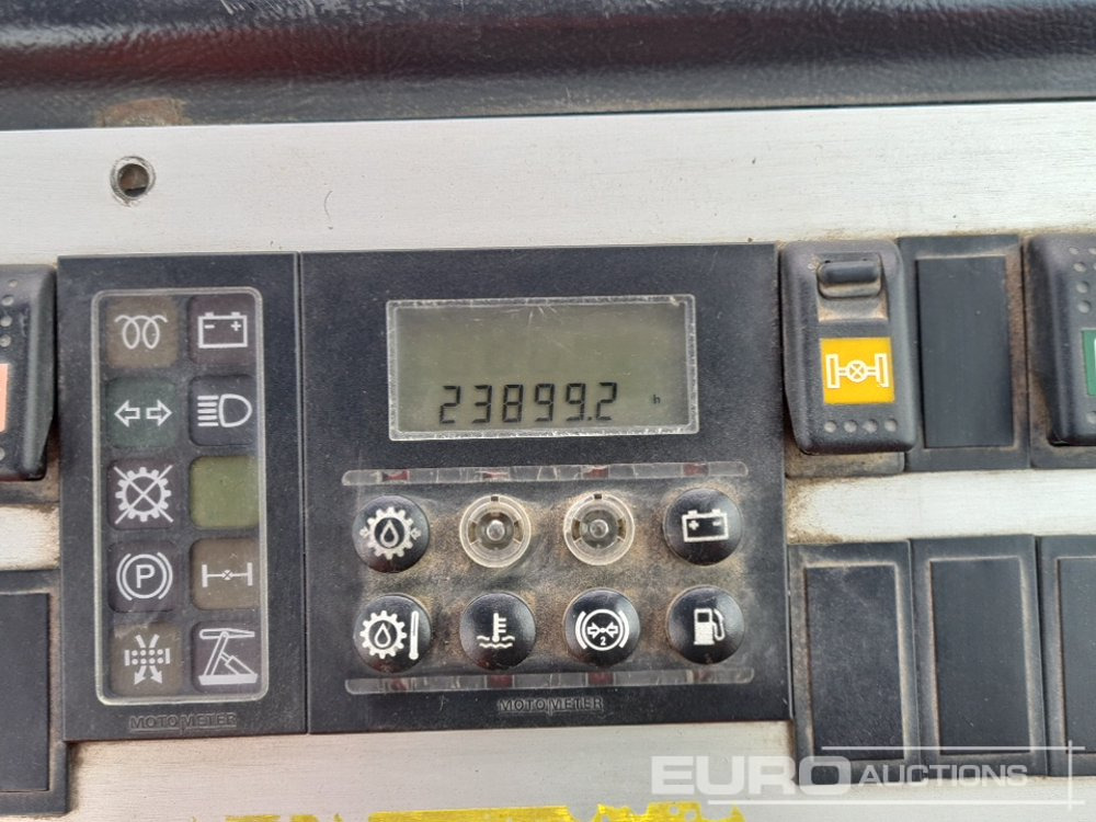 Трактор на терминалот 2006 Terberg YT82: слика 36