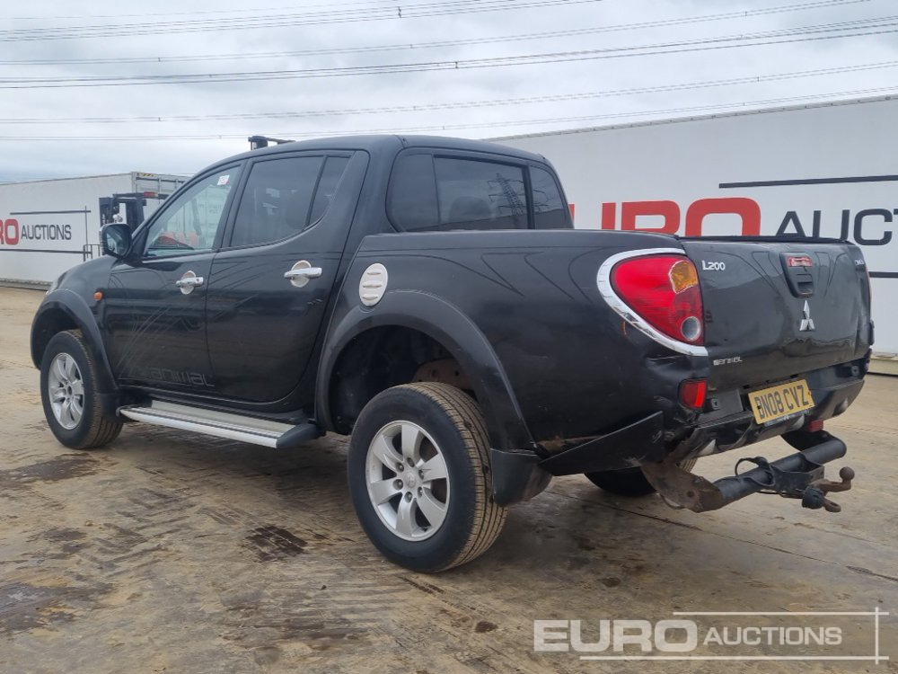 2008 Mitsubishi L200 - Пикап: слика 3 2008 Mitsubishi L200 - Пикап: слика 3