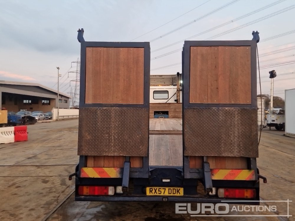 2008 Scania P340 - Камион со платформа: слика 4 2008 Scania P340 - Камион со платформа: слика 4