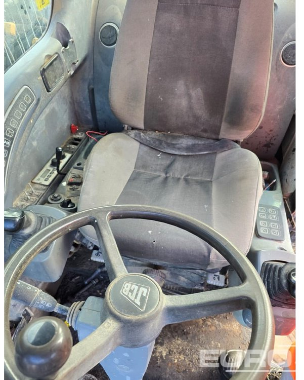 Багер на тркала 2009 JCB JS130W: слика 6