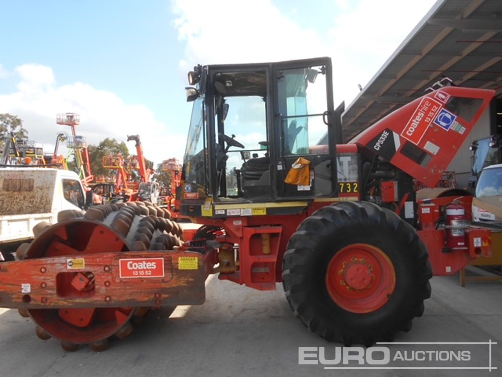 2011 CAT CP533E - Ваљак: слика 2 2011 CAT CP533E - Ваљак: слика 2