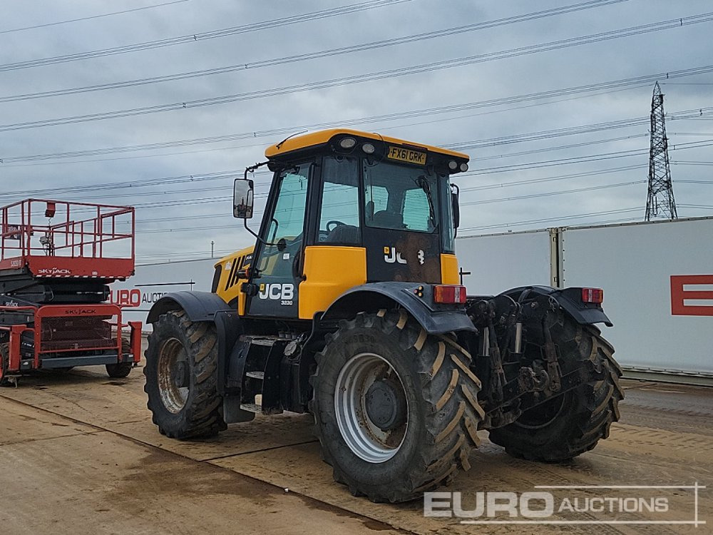 2011 JCB Fastrac 3230 - Трактор: слика 3 2011 JCB Fastrac 3230 - Трактор: слика 3