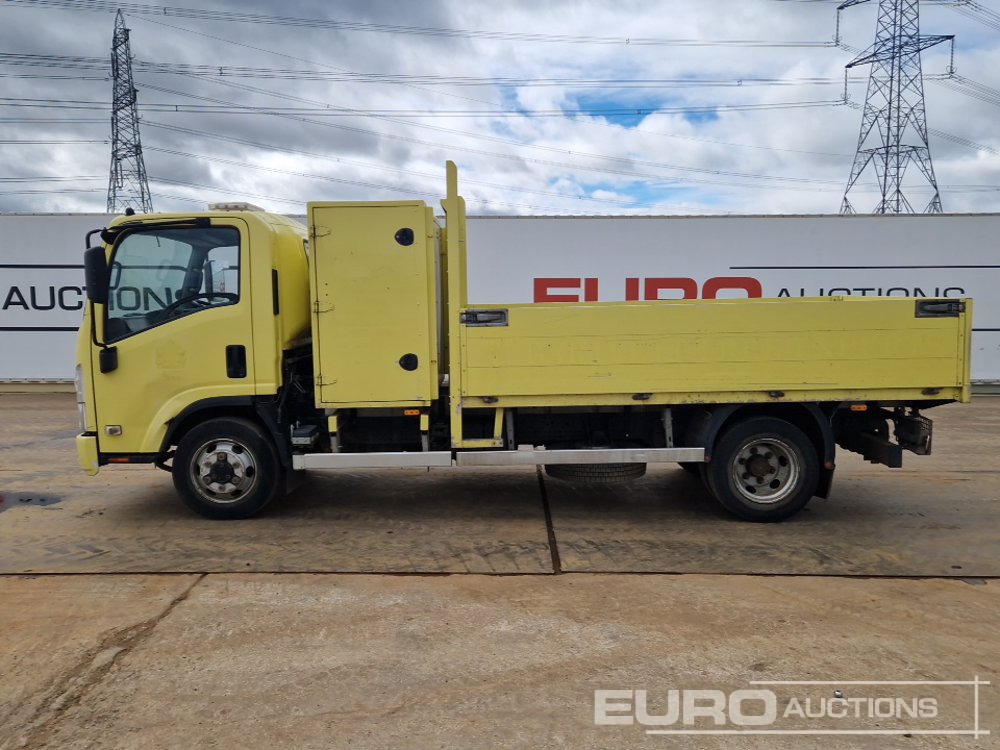 2012 Isuzu NPR-6 N62.150M - Камион со платформа: слика 2 2012 Isuzu NPR-6 N62.150M - Камион со платформа: слика 2