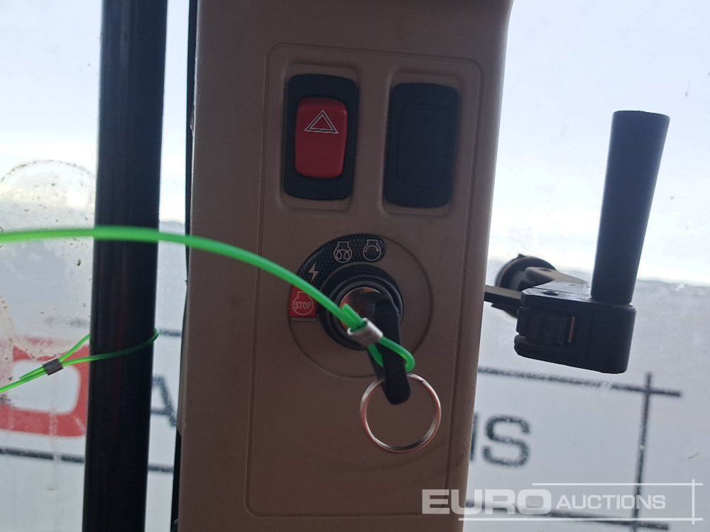 Трактор 2012 Massey Ferguson 7720: слика 36 Трактор 2012 Massey Ferguson 7720: слика 36