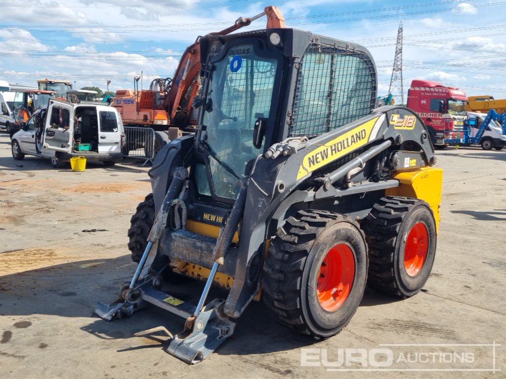 2012 New Holland L218 - Компактен натоварувач: слика 1 2012 New Holland L218 - Компактен натоварувач: слика 1