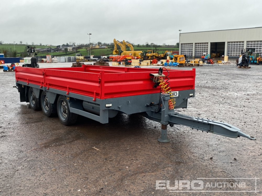 2013 Dooley 10 Ton Tri-Axle Drop Side Drag Trailer - Приколка платформа: слика 4 2013 Dooley 10 Ton Tri-Axle Drop Side Drag Trailer - Приколка платформа: слика 4