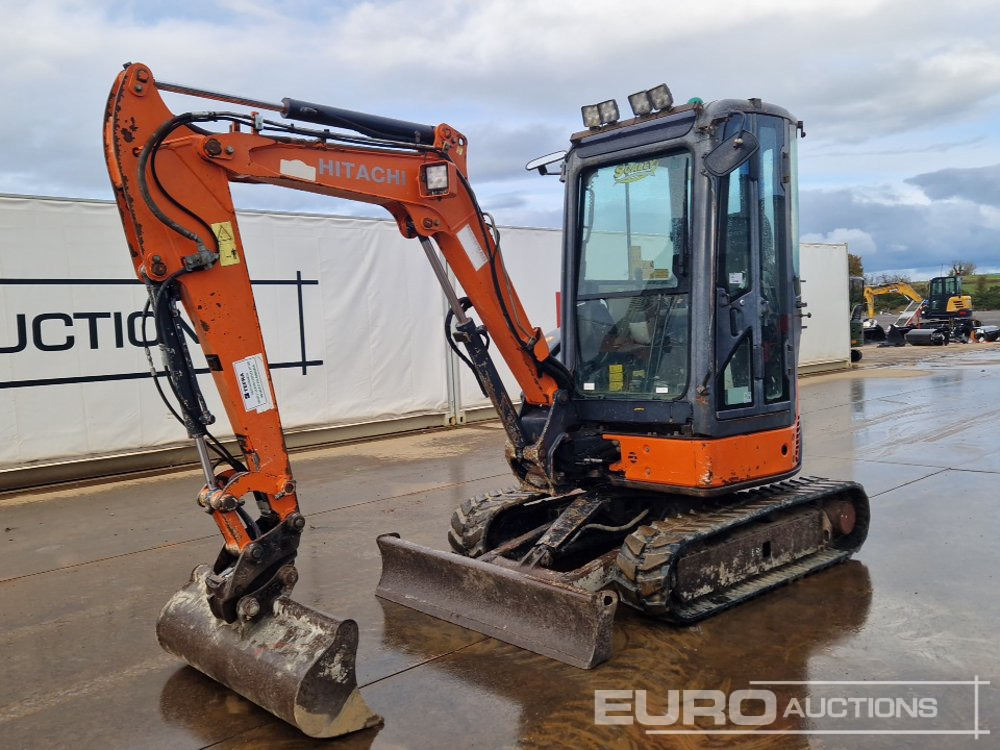 2013 Hitachi ZX29U-3 CLR - Мини багер: слика 1 2013 Hitachi ZX29U-3 CLR - Мини багер: слика 1