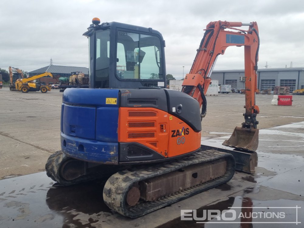 2013 Hitachi ZX60USB-3 CLR - Мини багер: слика 5 2013 Hitachi ZX60USB-3 CLR - Мини багер: слика 5