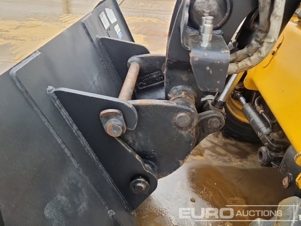Телескопски ракувач 2013 JCB 520-40: слика 24 Телескопски ракувач 2013 JCB 520-40: слика 24