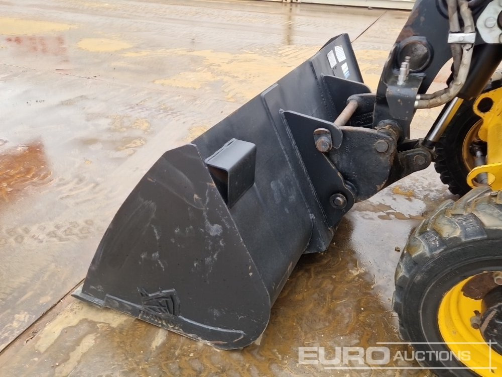 Телескопски ракувач 2013 JCB 520-40: слика 30 Телескопски ракувач 2013 JCB 520-40: слика 30