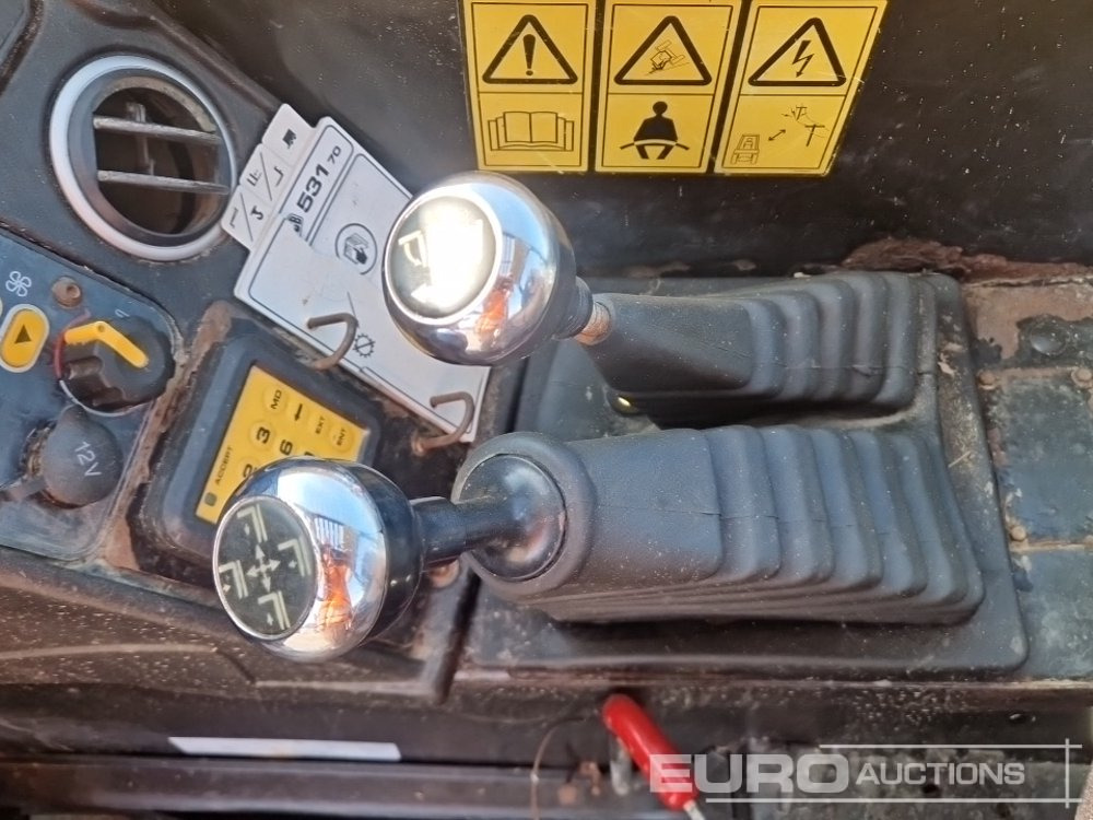 Телескопски ракувач 2013 JCB 531-70: слика 39