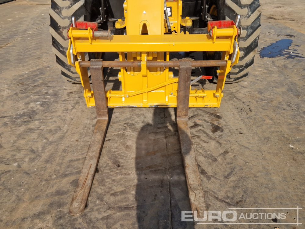Телескопски ракувач 2013 JCB 531-70: слика 29