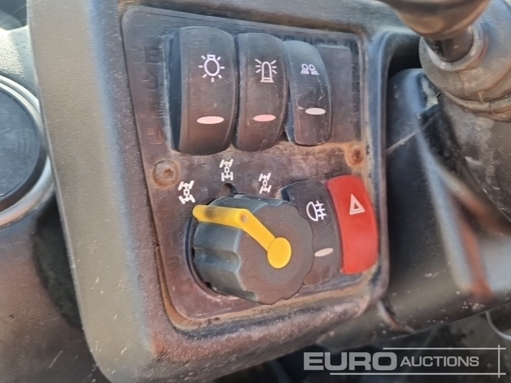 Телескопски ракувач 2013 JCB 531-70: слика 45