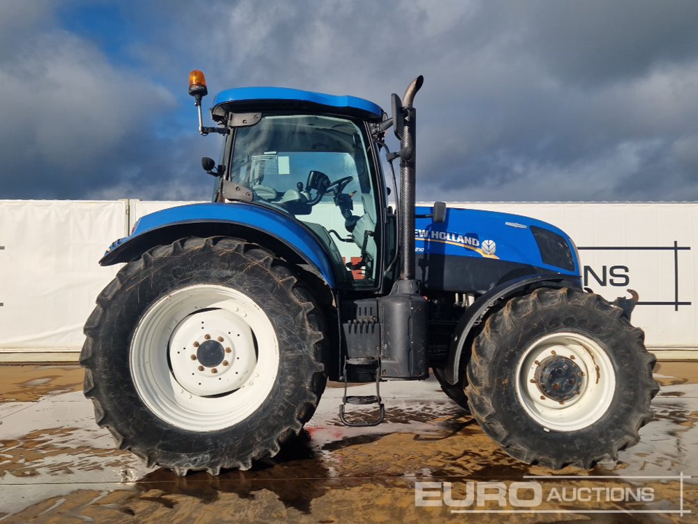 2013 New Holland T7.210 AC - Трактор: слика 2 2013 New Holland T7.210 AC - Трактор: слика 2