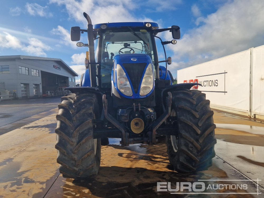 2013 New Holland T7.210 AC - Трактор: слика 4 2013 New Holland T7.210 AC - Трактор: слика 4