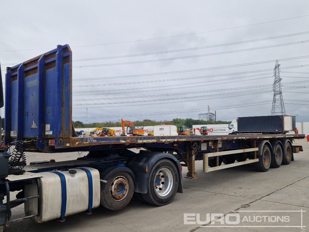 2013 SDC Trailer Tri Axle Flatbed Trailer, Twist Locks - Полуприколка платформа: слика 1 2013 SDC Trailer Tri Axle Flatbed Trailer, Twist Locks - Полуприколка платформа: слика 1
