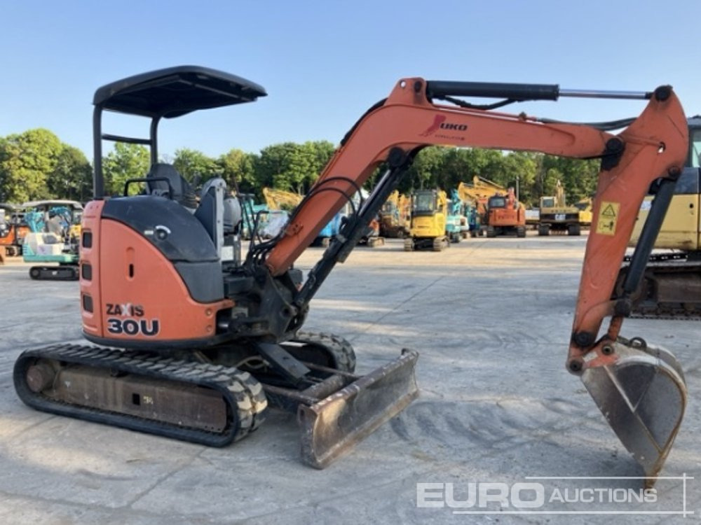 2014 Hitachi ZX30U-5A - Мини багер: слика 2 2014 Hitachi ZX30U-5A - Мини багер: слика 2