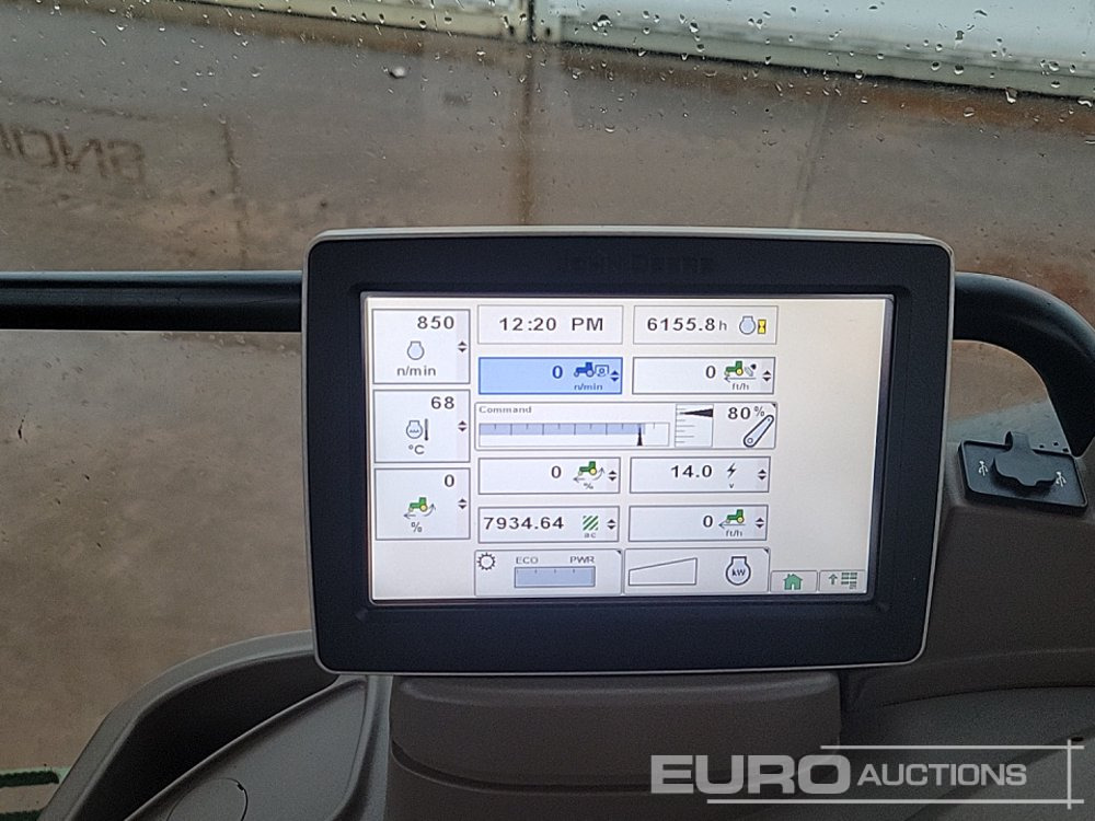 Трактор 2014 John Deere 6130R: слика 46