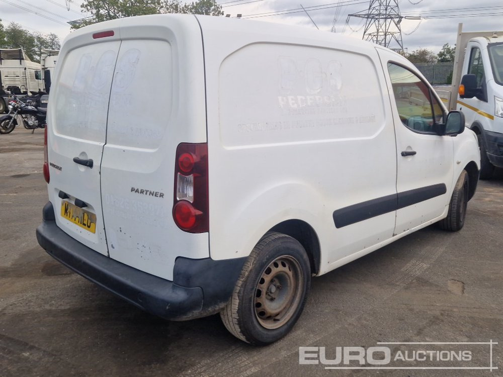 2014 Peugeot Partner - Мало комбе: слика 5 2014 Peugeot Partner - Мало комбе: слика 5
